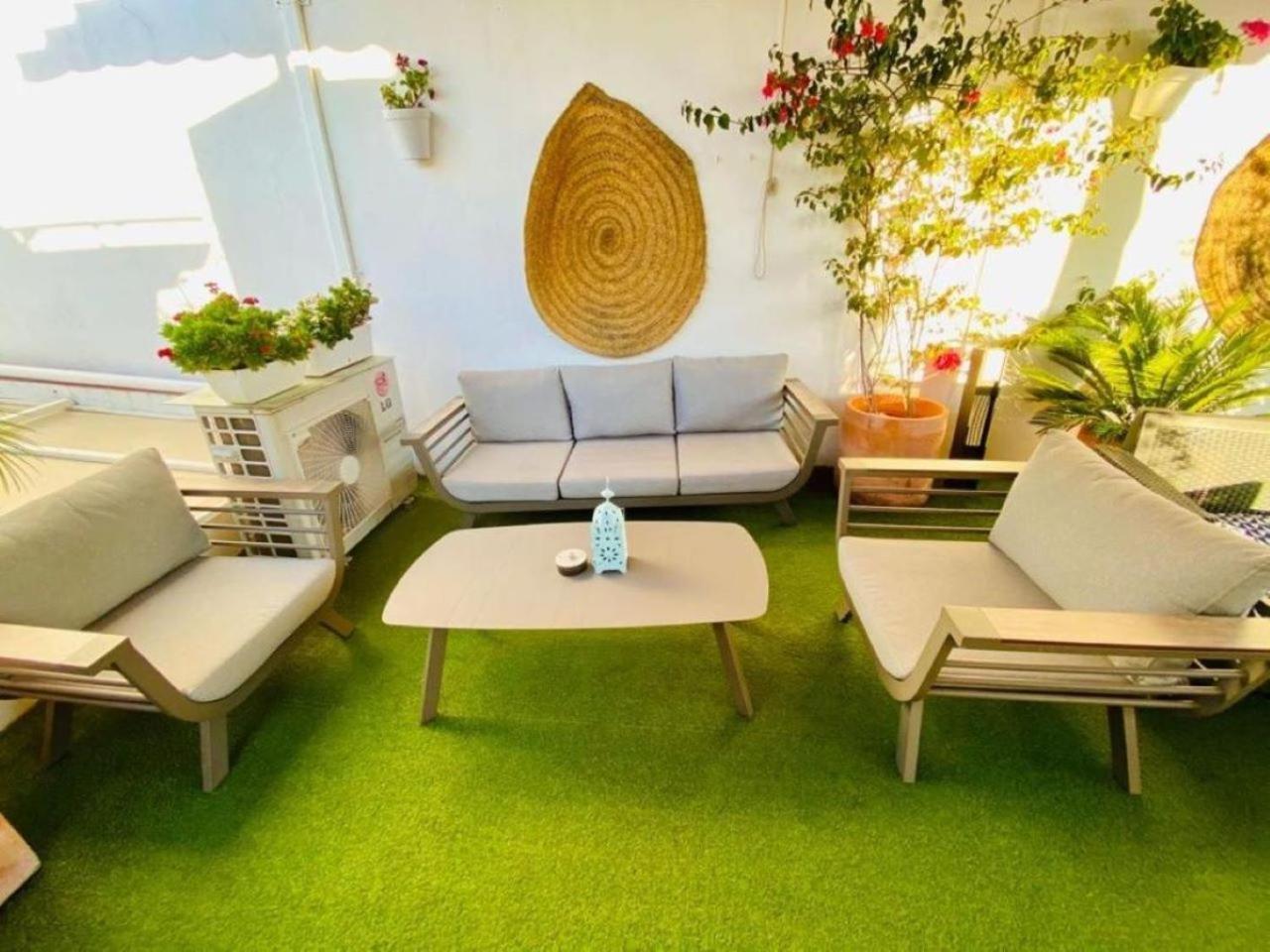 Atico Suite Con Terraza Totalmente Privada En Pleno Centro Historico De Sevilla Exteriör bild